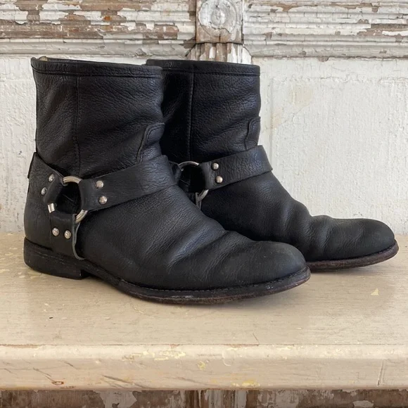 Frye Biker Black Short boots Sz 8 - Picture 3 of 10